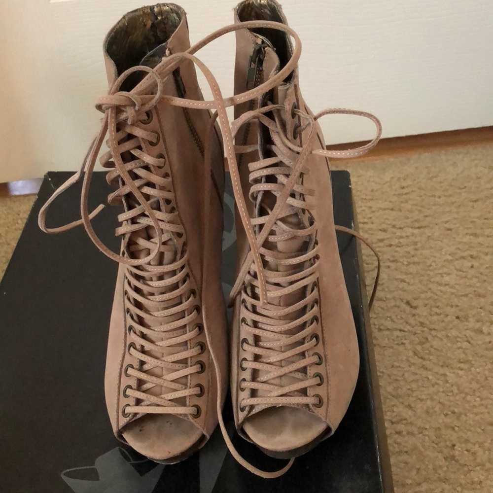 Steve Madden Korset Taupe